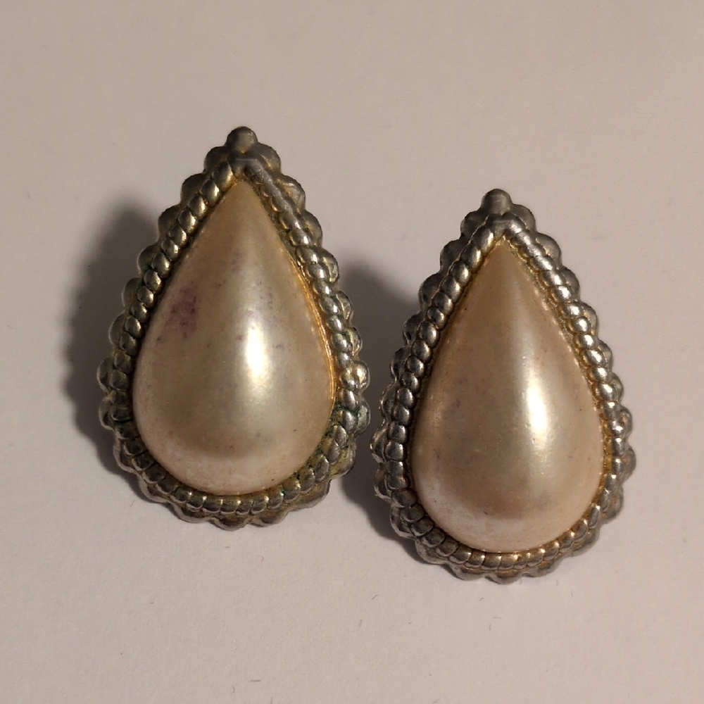 Elegant Silver and‎ Cream Faux Pearl Teardrop Earrings